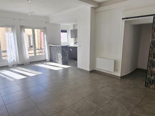 Appartement vente à Arrondissement de Draguignan, Bagnols-en-forêt