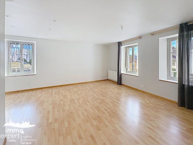 Appartement location à Neufchâteau, Mirecourt