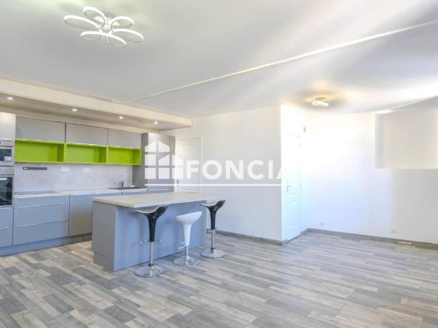 Appartement vente à Saint-Étienne, Firminy