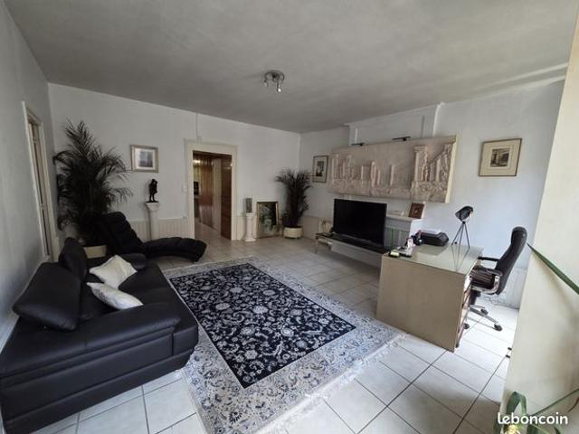 Appartement vente à Mauriac