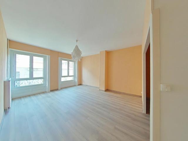 Appartement location à Saint-Étienne, Saint-etienne