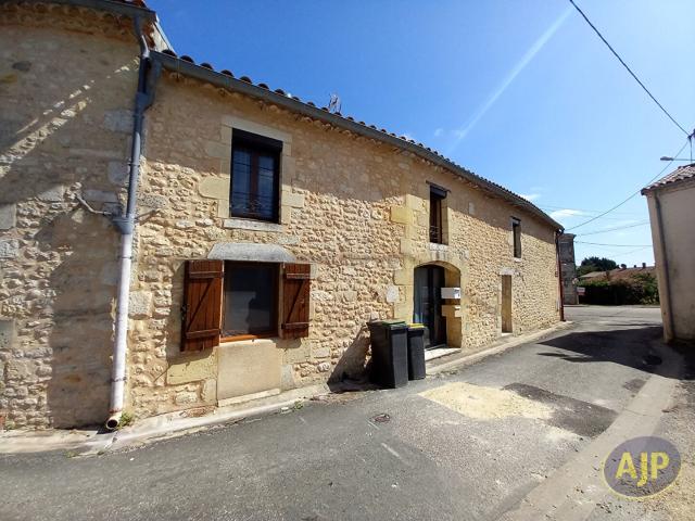 Appartement location à Lesparre-Médoc, Saint-germain-d'esteuil