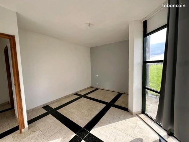 Appartement vente à Vaulx-Vraucourt, Pas-de-Calais