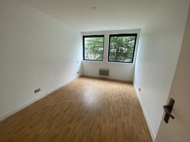Appartement location à Pantin, Église
