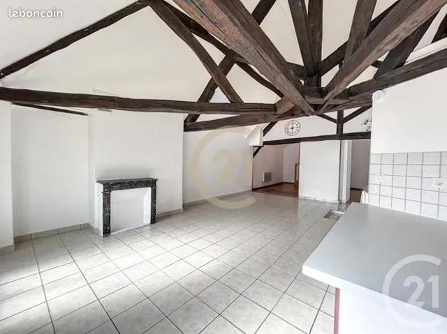 Appartement location à Villeneuve-sur-Yonne, Yonne