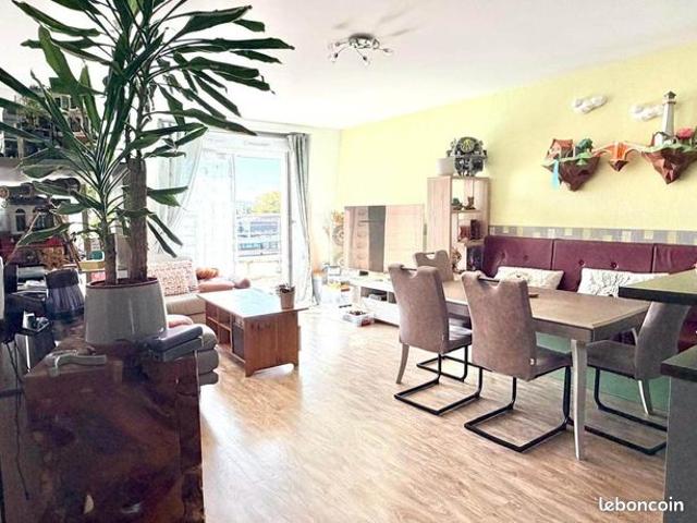 Appartement vente à Pontoise, Persan