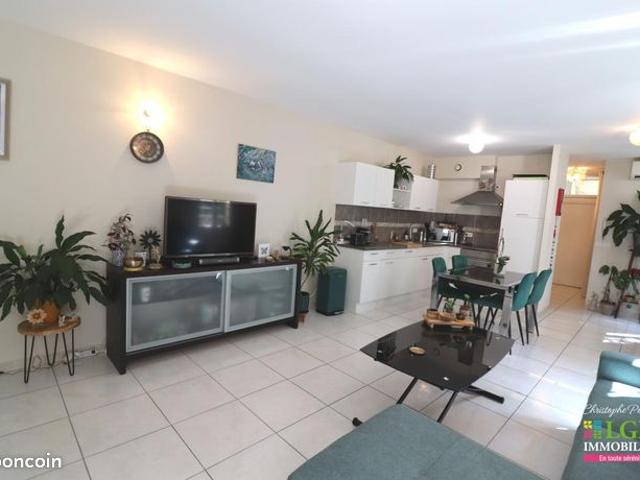 Appartement vente à Carpentras, Valréas