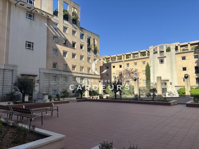 Appartement vente à Aix-en-Provence, Aix-en-provence