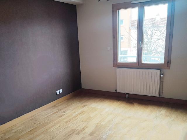 Appartement location à Saint-Étienne, Andrézieux-bouthéon