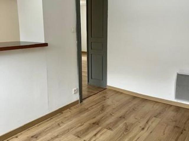 Appartement vente à Neufchâteau, Vittel