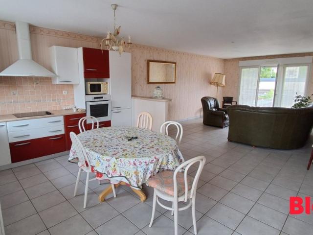 Appartement vente à Landeboulou, Lanvallay