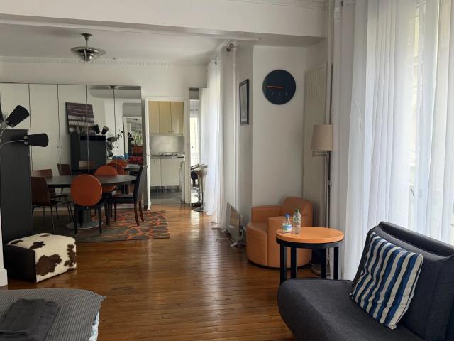 Appartement vente à Paris, Île-de-France