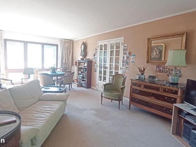 Appartement vente à Ville-d'Avray, Hauts-de-Seine