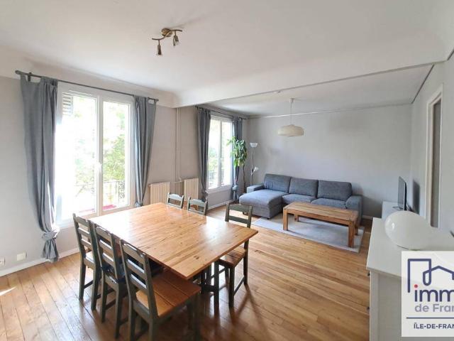 Appartement location à France métropolitaine, Clichy