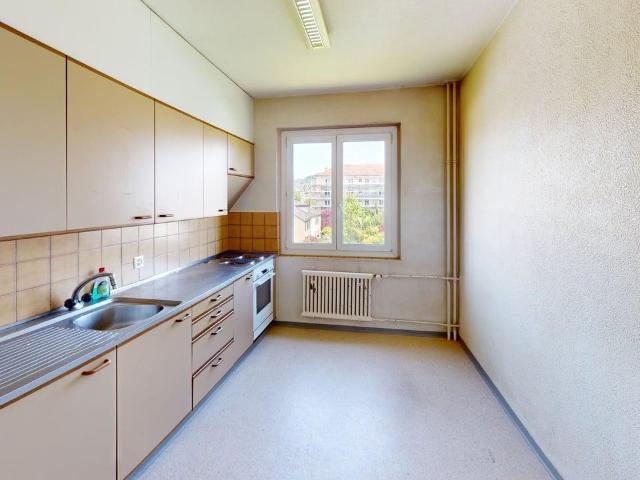 Apartment mieten in Einigen, Zürich