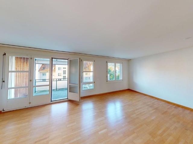 Apartment mieten in Einigen, Zürich