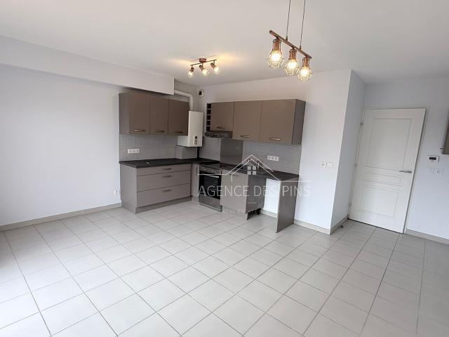 Appartement vente à Grasse, Châteauneuf-grasse