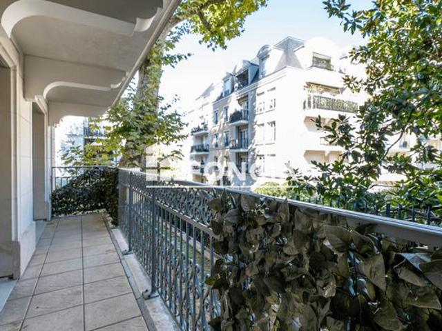 Appartement vente à Le Plessis-Robinson, Hauts-de-Seine