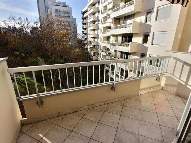 Appartement location à Nanterre, Courbevoie