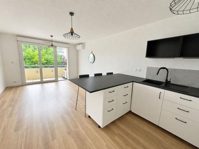 Appartement location à Pont Neuf, L'Isle-Jourdain