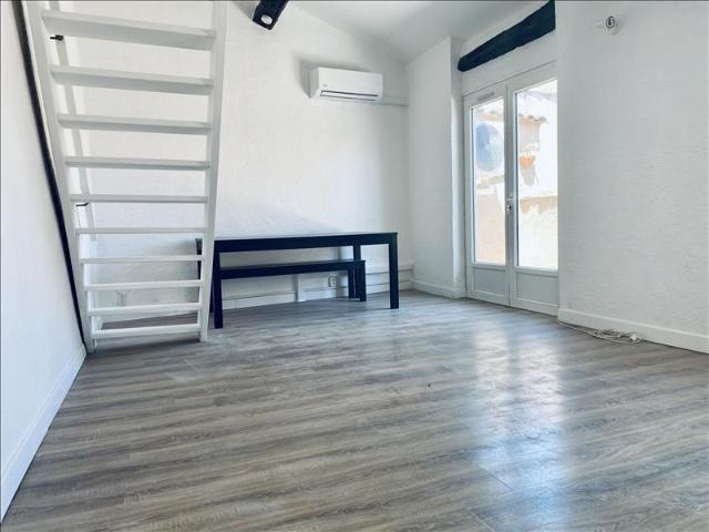 Duplex location à Arrondissement de Toulon, Cuers