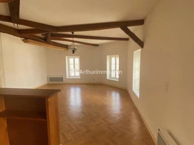 Appartement location à Saint-Jean-d'Angély, Matha