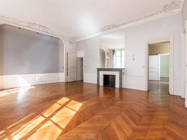 Appartement vente à Paris 1er Arrondissement, Paris