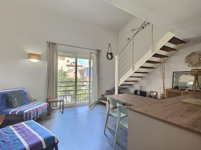 Appartement vente à Arrondissement de Toulon, Hyères