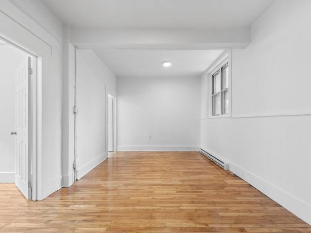 Apartment for rent in St. Leonard's, Quebec
