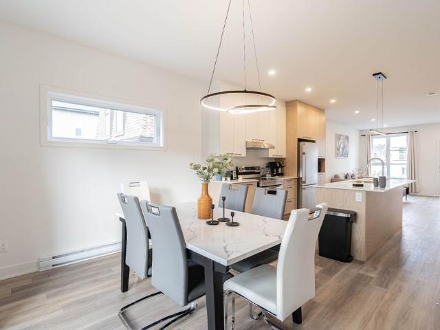 Apartment for rent in Longueuil, Quebec