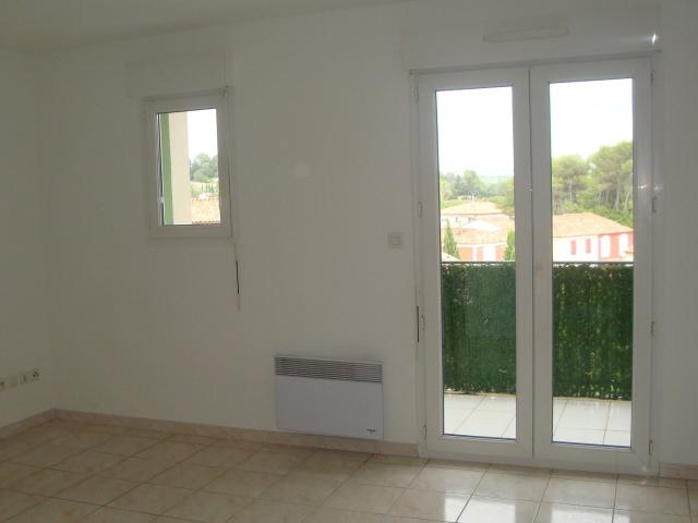 Appartement location à Hameau de Bouzenac, Saint-Clément-de-Rivière