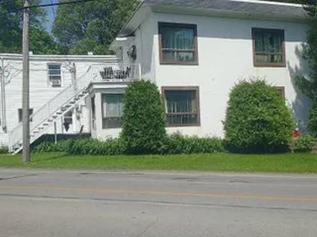Apartment for rent in Laurentides, Quebec
