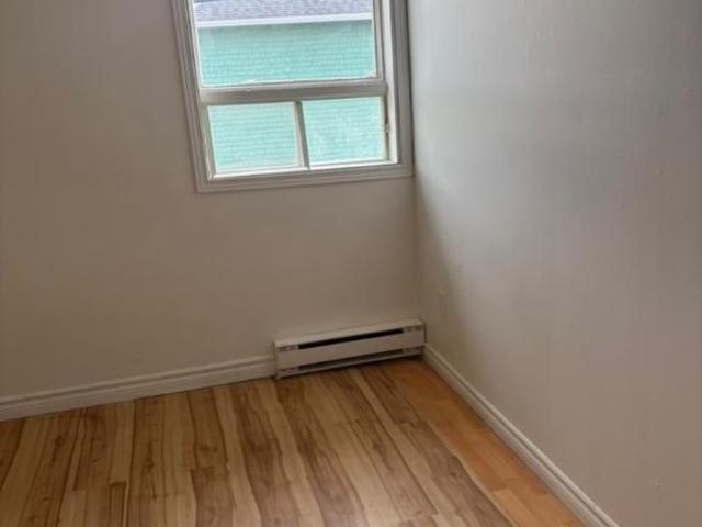 Apartment for rent in Saint-paul-de-montminy, Quebec
