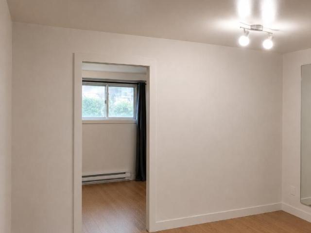 Apartment for rent in St. Leonard's, Quebec