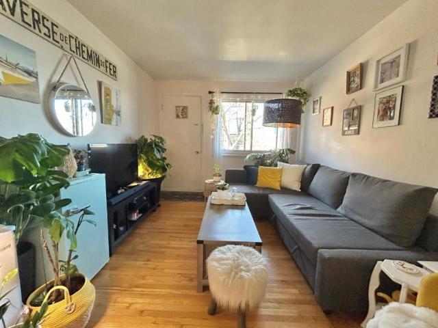 Apartment for rent in Sainte-Foy, Québec