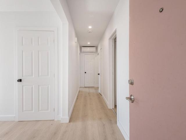 Apartment for rent in Côte-des-Neiges–Notre-Dame-de-Grâce, Montréal