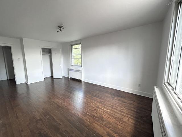 Apartment for rent in St. Leonard's, Quebec