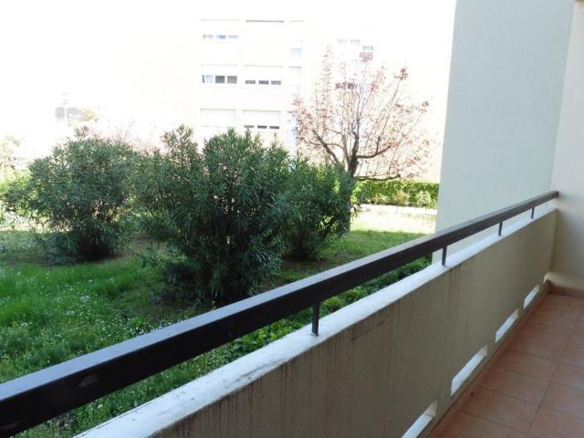 Appartement location à Nîmes, Pont-saint-esprit