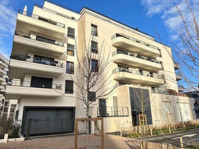 Appartement location à France métropolitaine, Colombes