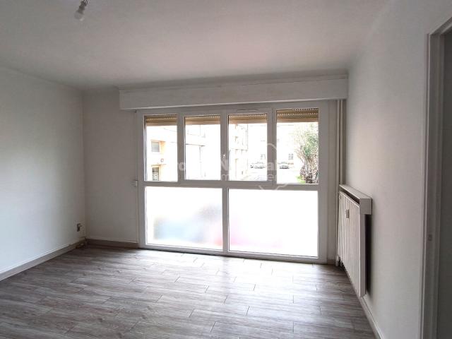 Appartement location à Les Plaines Sud, Saint-Chamas