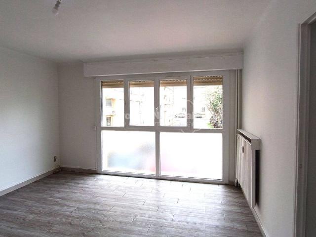 Appartement location à Les Plaines Sud, Saint-Chamas