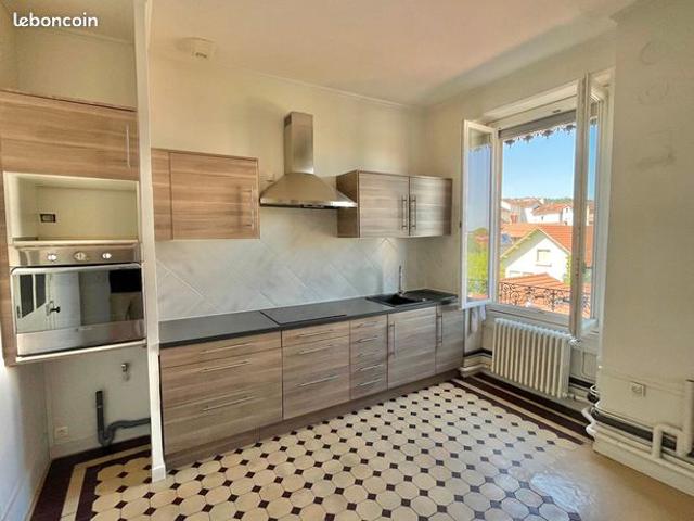 Appartement vente à Bourgoin-Jallieu, Isère