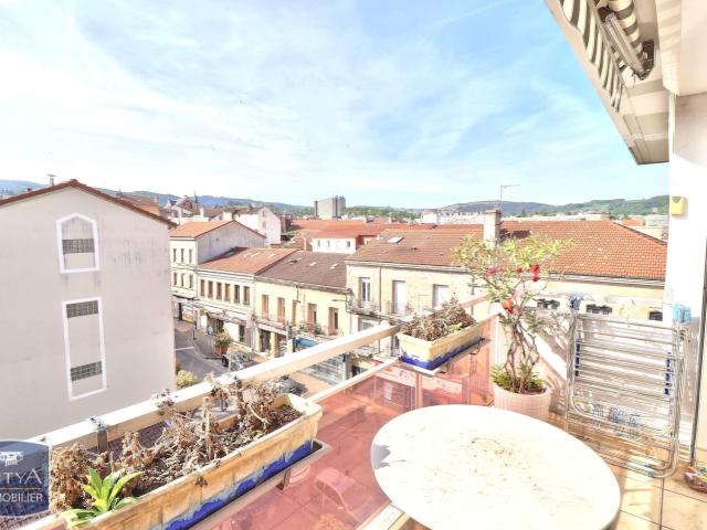 Appartement vente à Saint-Étienne, Firminy