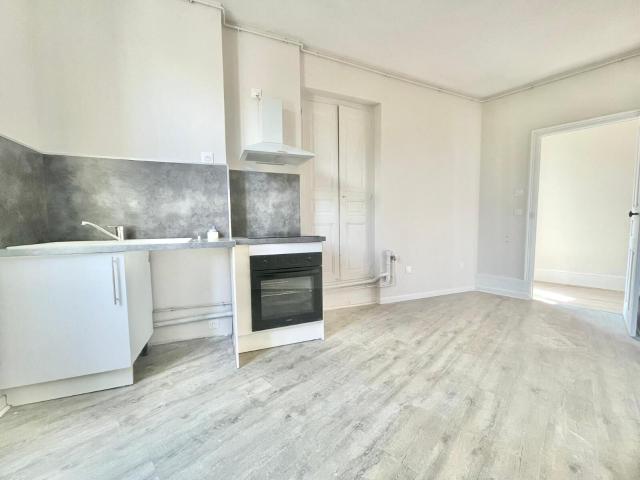 Appartement location à Tournon-sur-Rhône, Saint-péray