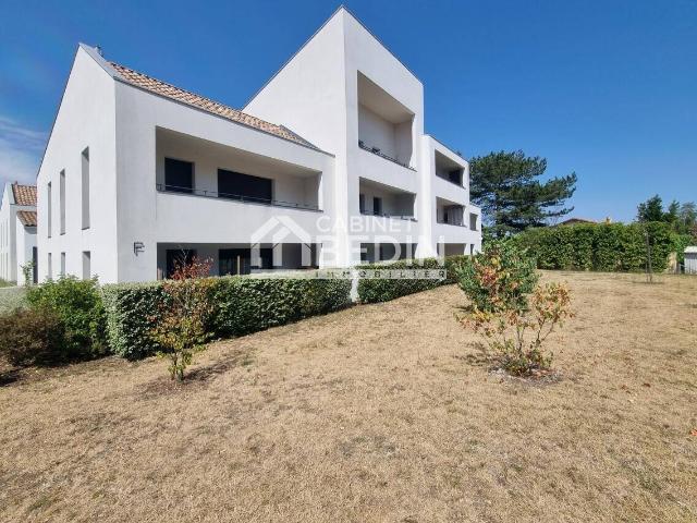 Appartement vente à Saint-médard-en-jalles, La Rue Est