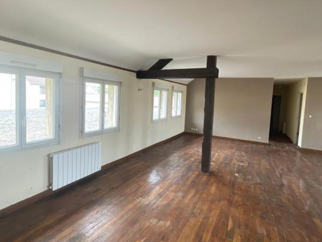 Appartement location à Cosne-Cours-sur-Loire, Saint-père
