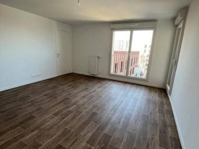 Appartement location à Cité Paul Éluard, Bobigny