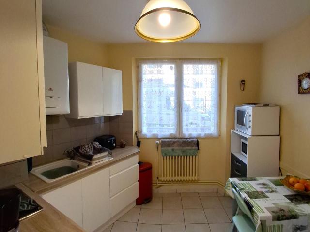Appartement vente à Le Grand Varaine, La Celle-sous-Gouzon