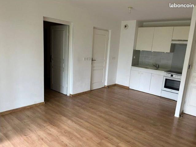 Appartement location à Lesquin, Nord