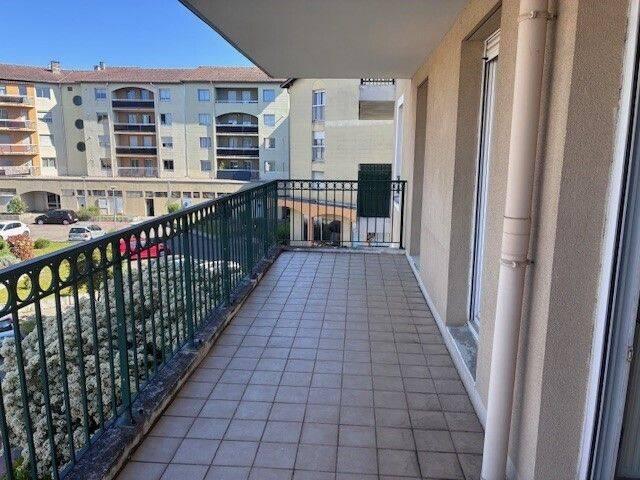 Appartement location à Gare, Décines-Charpieu